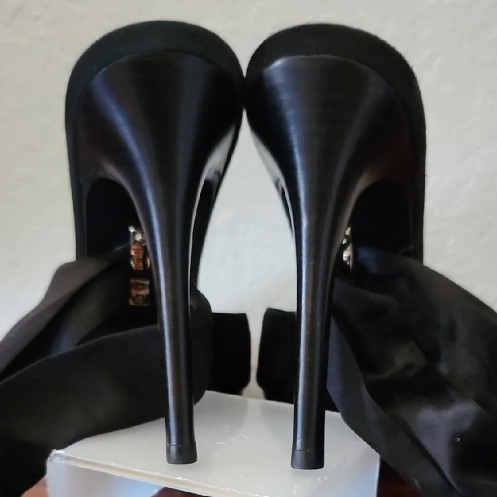 DVF Eva Ballerina Open Toe Ribbon Black Size 8M